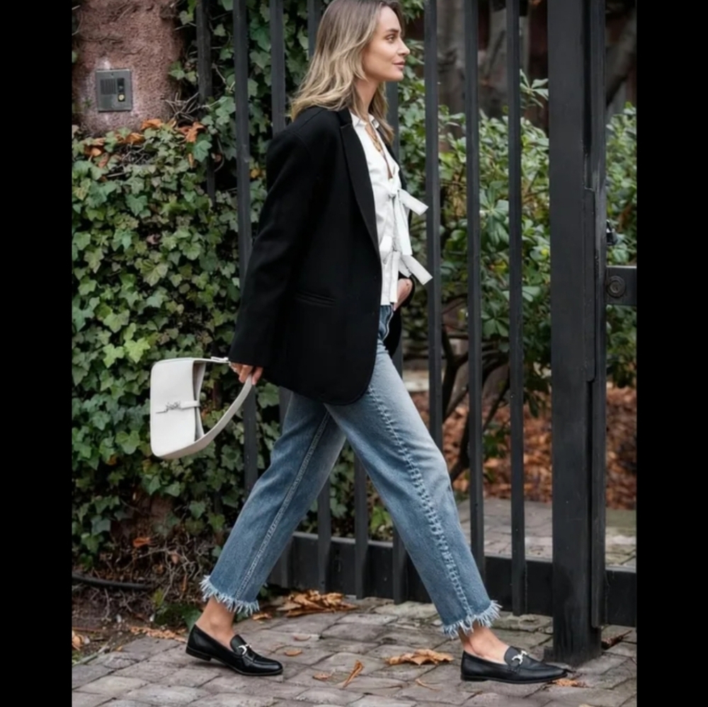 Flamingals Straight Leg Mid-rise Cropped